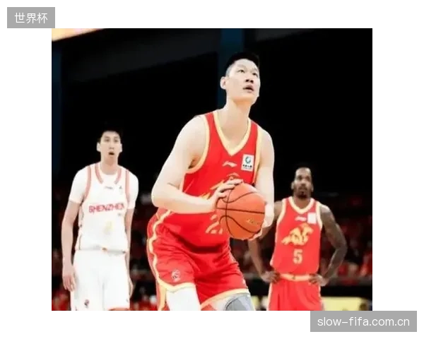 篮板球争夺将左右系列赛走势，胡金秋需限制萨林杰的二次进攻。